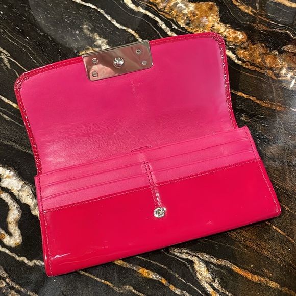💖Barbie Pink Coach Kristin Bifold Patent Leather Wallet - Picture 4 of 9